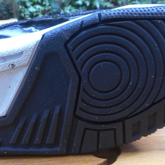 Unisex NIKE AIR JORDAN Black & White w/Strap & Lace ups! US Women 8, Men 7 - Picture 3 of 6